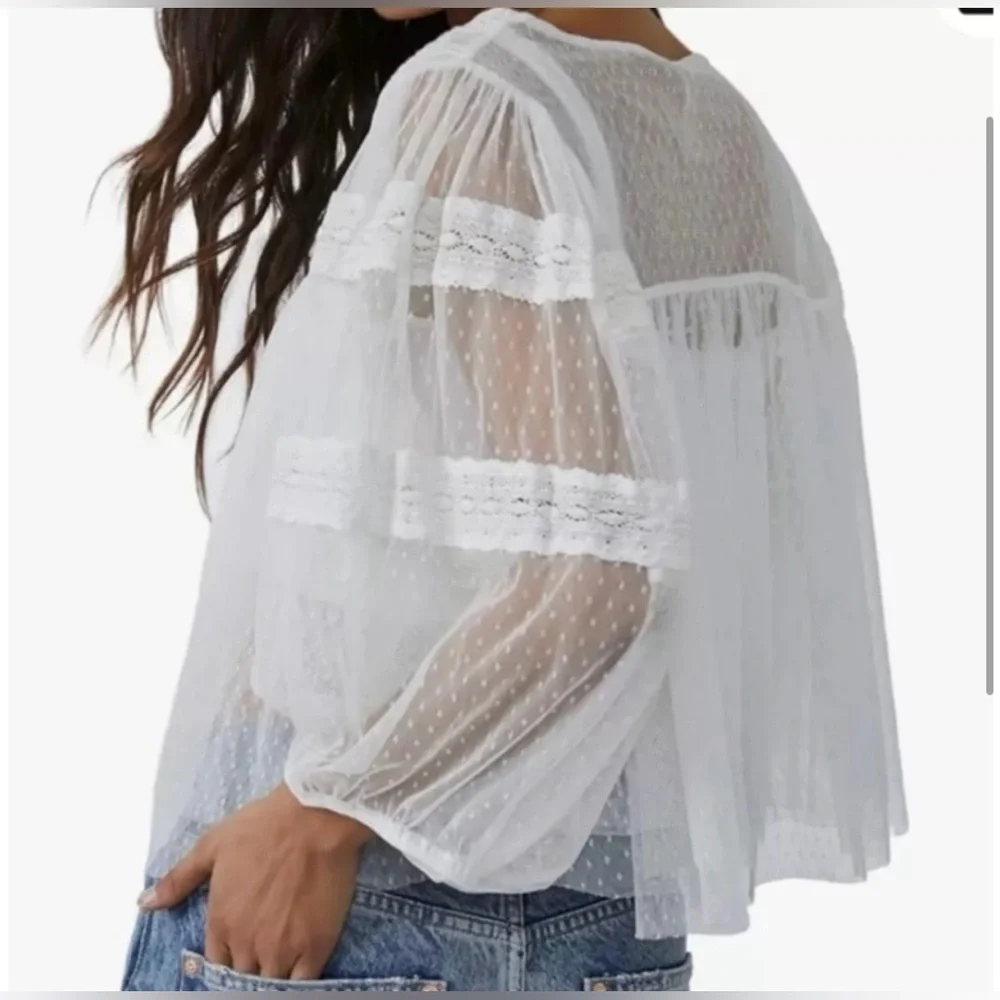 Free People True Candy Tunic Top in White  Large. NWOT - Picture 2 of 12